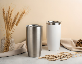 silver and white tumblers